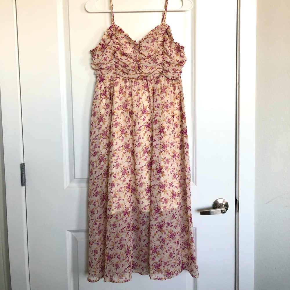 Summer dress from Nordstrom Size Medium Only worn once